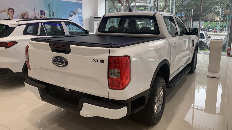Ranger XLS+ 2026 màu trắng